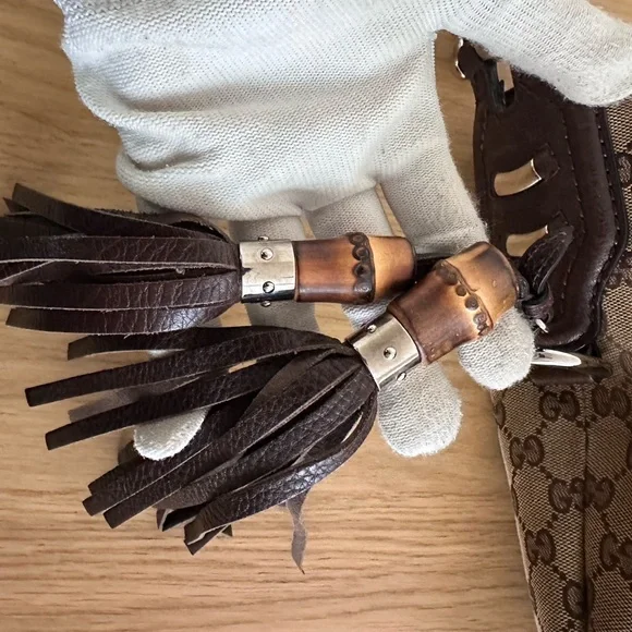 Gucci Hobo Shoulder Bag - Picture 15 of 17